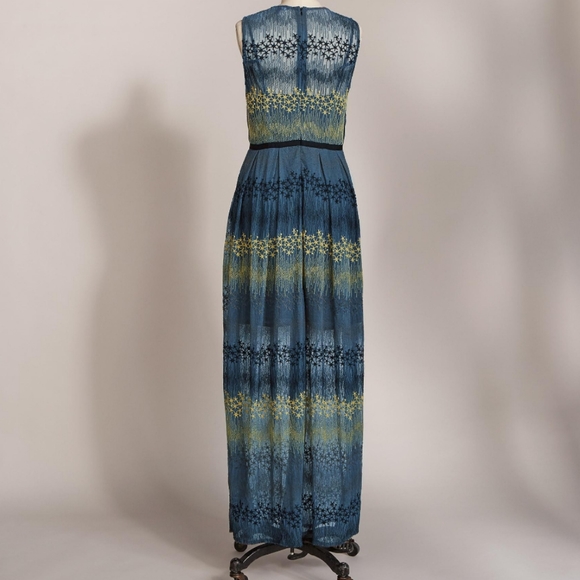 ♥️LAST TWO♥️🌿MOONLIT MEADOWS DRESS🌿 - Picture 3 of 4